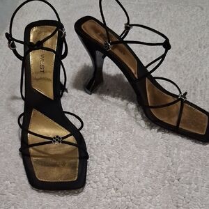 Nine West Black and Gold Strappy Heels